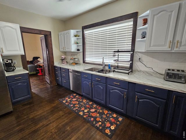 704 S 3rd Ave, Sterling, CO 80751