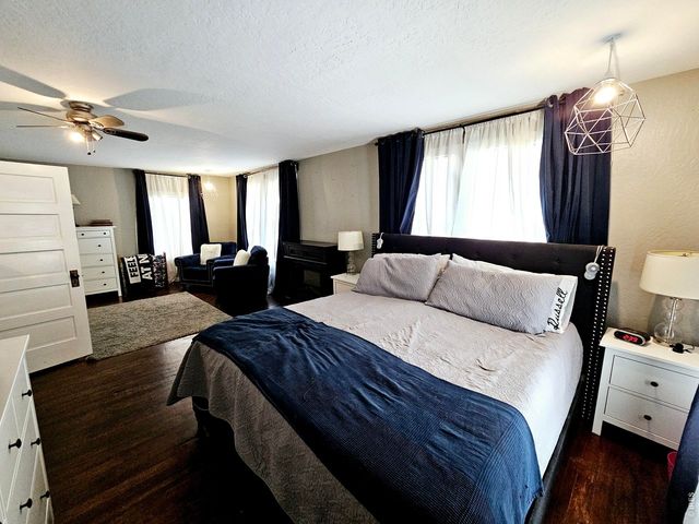 704 S 3rd Ave, Sterling, CO 80751