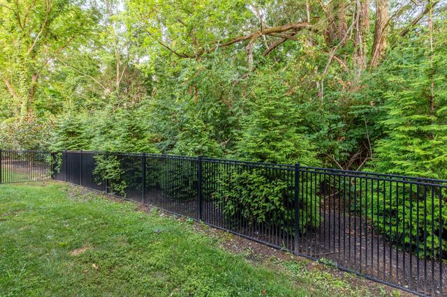 3615 Jacaranda Ln, Murfreesboro, TN 37129