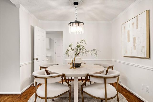 1807 N Creek Circle, Alpharetta, GA 30009