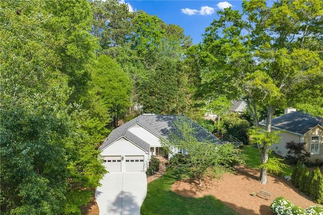 1807 N Creek Circle, Alpharetta, GA 30009