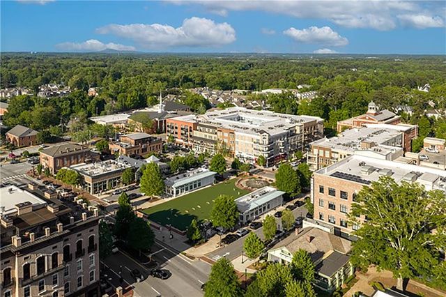 1807 N Creek Circle, Alpharetta, GA 30009