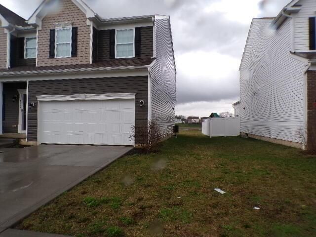 5294 Karst Circle, Ashville, OH 43103