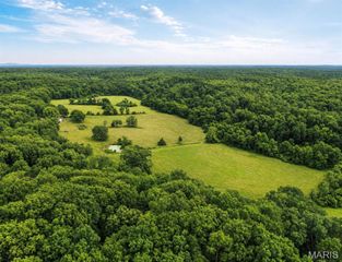 13016 Jinkerson Road, Potosi, MO 63664