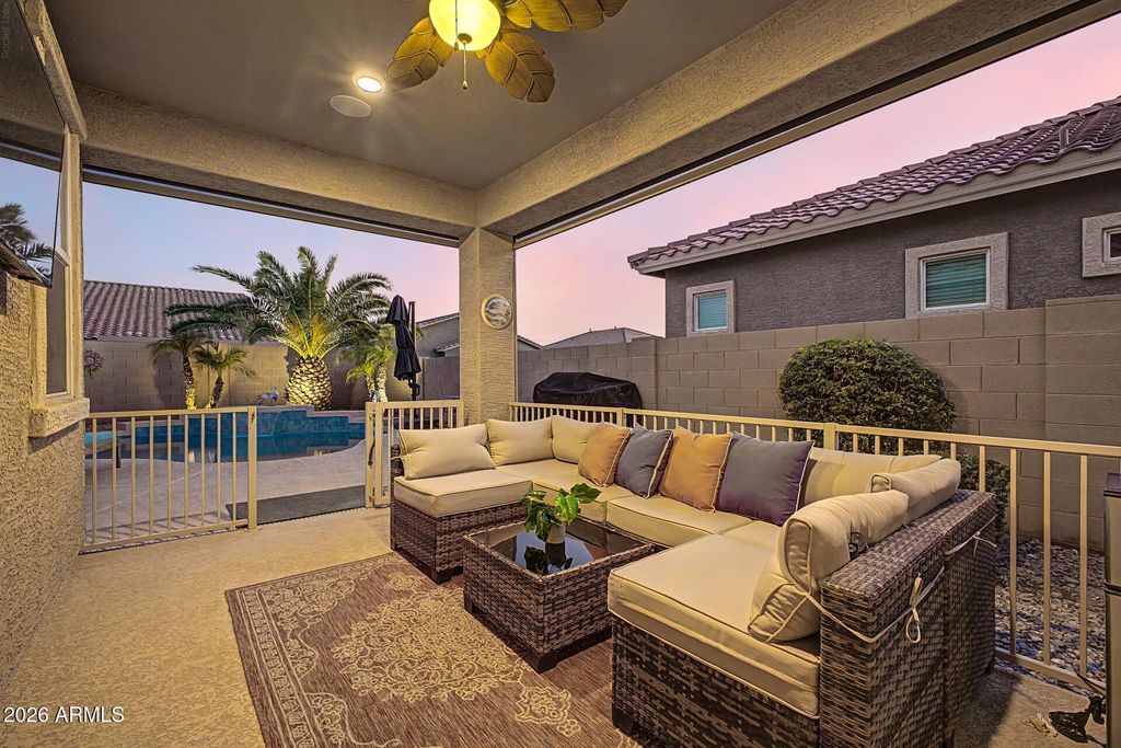 16385 W SOFT WIND Drive, Surprise, AZ 85387 — photo 4