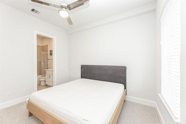 2028 Waterloo Station Rd, Houston, TX 77045