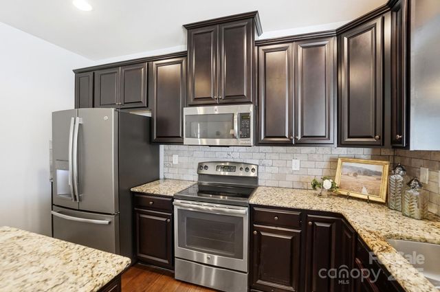 3717 English Garden Drive, Gastonia, NC 28056