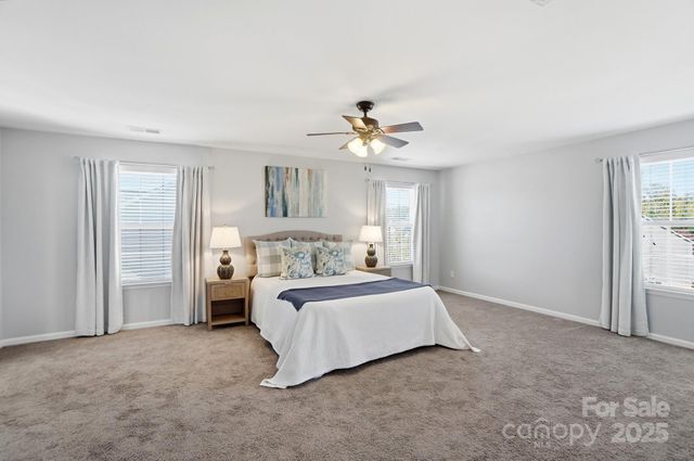 3717 English Garden Drive, Gastonia, NC 28056