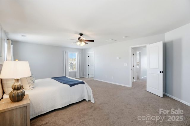 3717 English Garden Drive, Gastonia, NC 28056