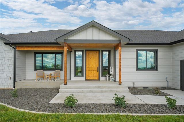 12732 E Piper Rd, Spokane, WA 99217