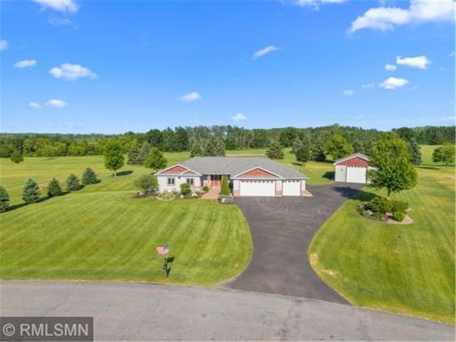 1019 174th Street, Hammond, WI 54015