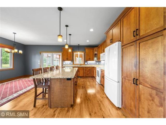 1019 174th Street, Hammond, WI 54015