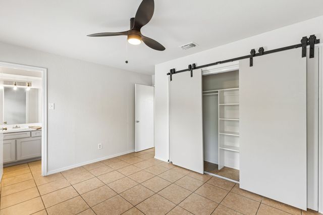 2005 Minnie Drive 1B, Arlington, TX 76012