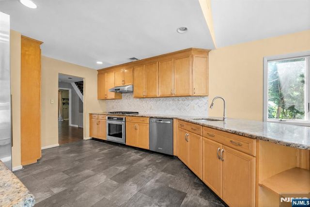 926 Norgate Drive, Ridgewood, NJ 07450