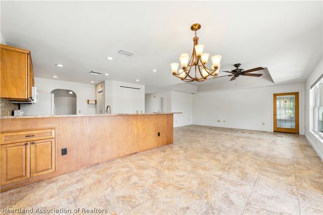 4086 Camp Shore Drive, Sebring, FL 33875