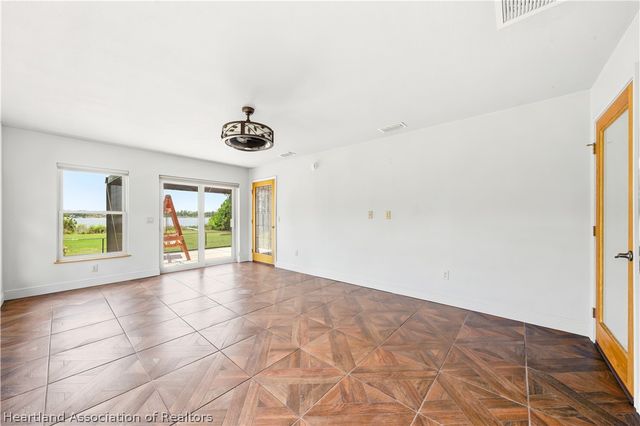 4086 Camp Shore Drive, Sebring, FL 33875