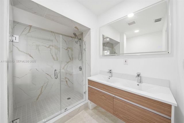 2410 NW 155th Ter, Miami Gardens, FL 33054