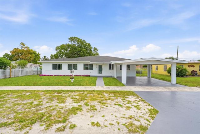 2410 NW 155th Ter, Miami Gardens, FL 33054