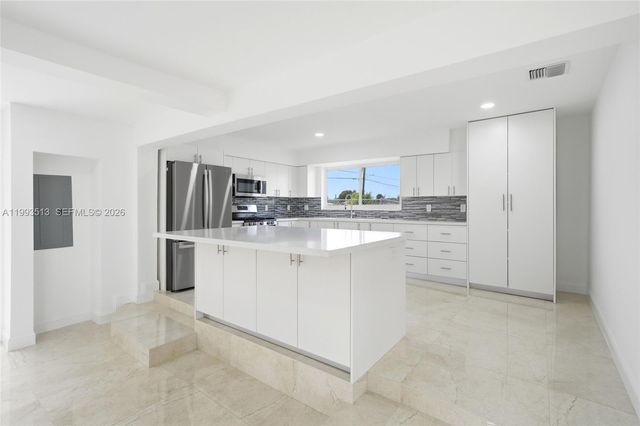 2410 NW 155th Ter, Miami Gardens, FL 33054