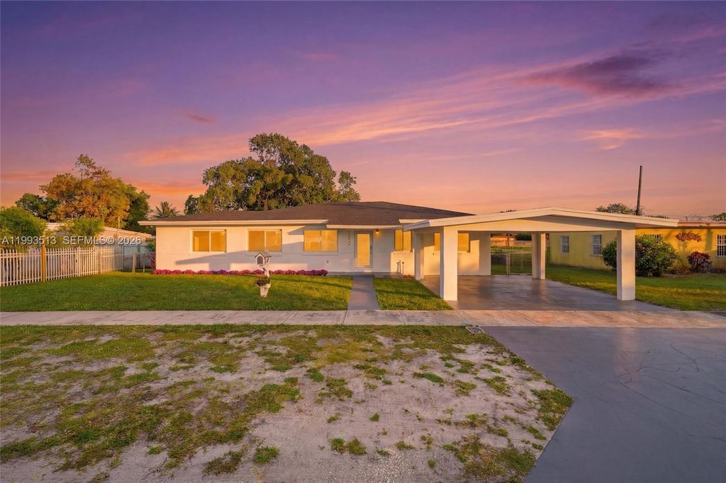 2410 NW 155th Ter, Miami Gardens, FL 33054