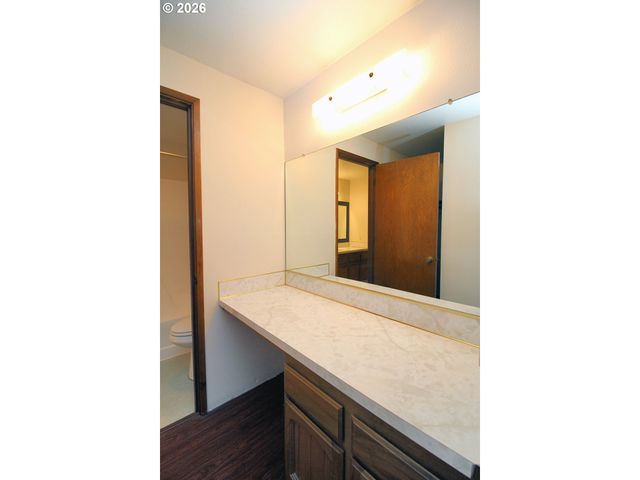 385 S CHERRY Dr, Cornelius, OR 97113