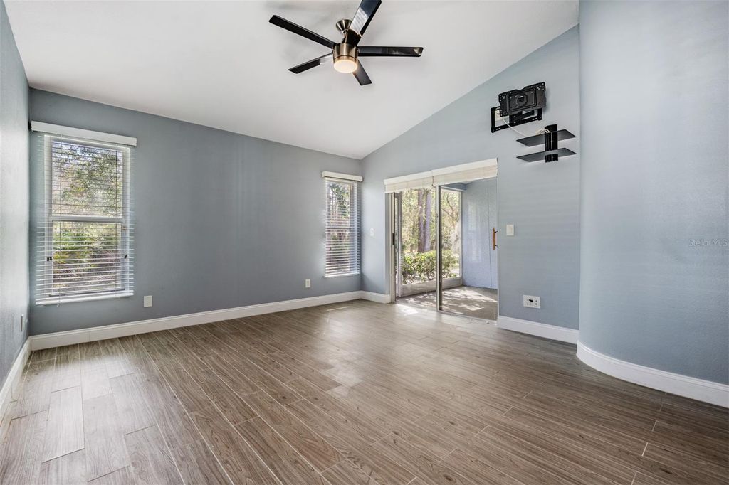 Image 17 of property listing at 4425 CONNERY COURT, Palm Harbor, FL 34685