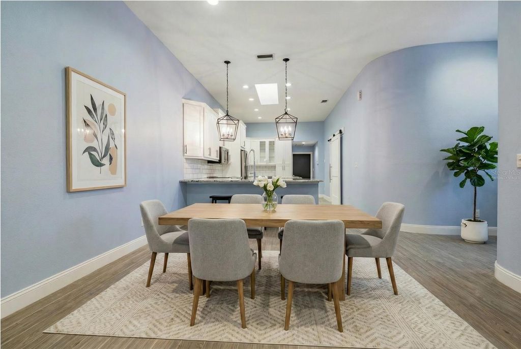 Image 7 of property listing at 4425 CONNERY COURT, Palm Harbor, FL 34685