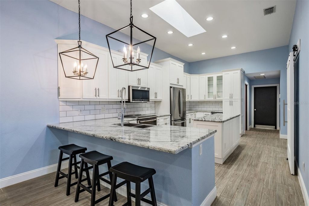 Image 10 of property listing at 4425 CONNERY COURT, Palm Harbor, FL 34685