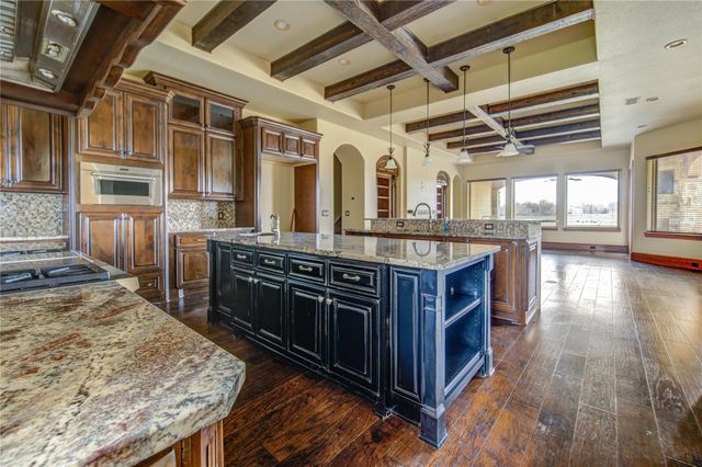 903 Chenango Drive, Angleton, TX 77515