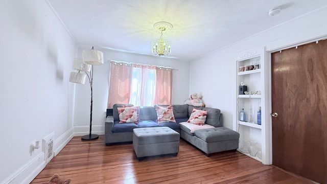 1634 N Shore Rd, Revere, MA 02151