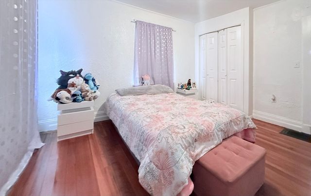 1634 N Shore Rd, Revere, MA 02151