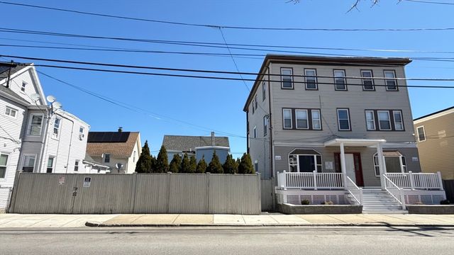 1634 N Shore Rd, Revere, MA 02151
