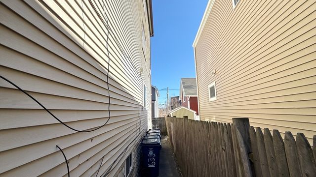 1634 N Shore Rd, Revere, MA 02151