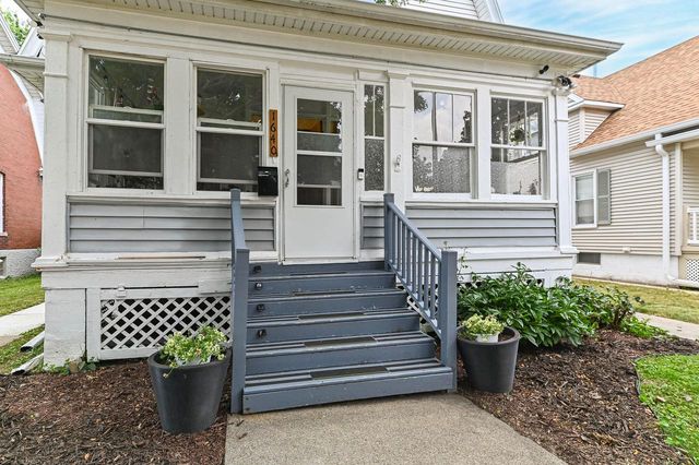 1640 Thurston AVENUE, Racine, WI 53405