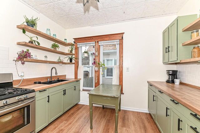 1640 Thurston AVENUE, Racine, WI 53405