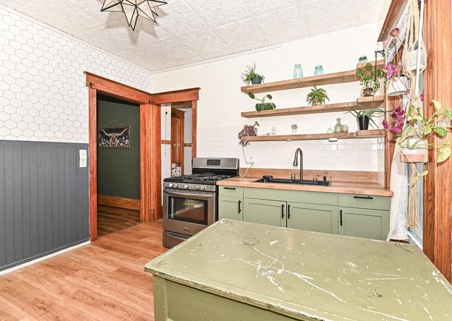 1640 Thurston AVENUE, Racine, WI 53405
