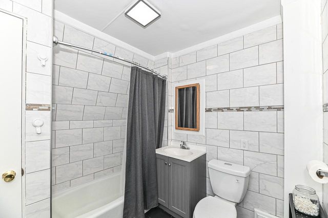1640 Thurston AVENUE, Racine, WI 53405