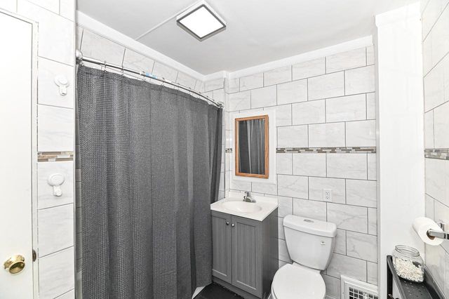 1640 Thurston AVENUE, Racine, WI 53405