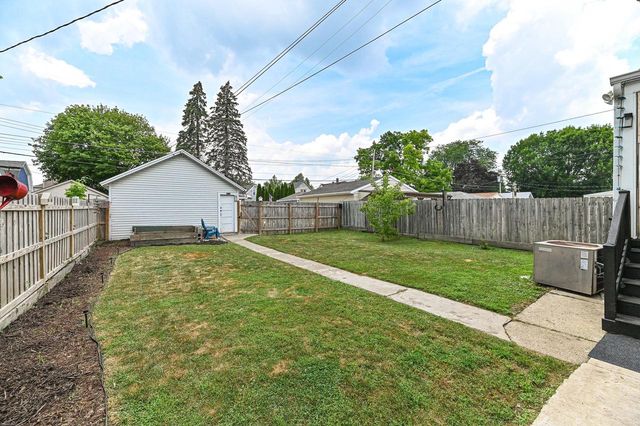 1640 Thurston AVENUE, Racine, WI 53405