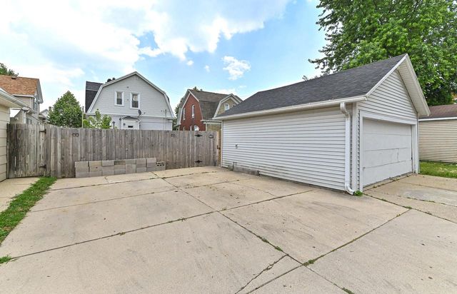 1640 Thurston AVENUE, Racine, WI 53405