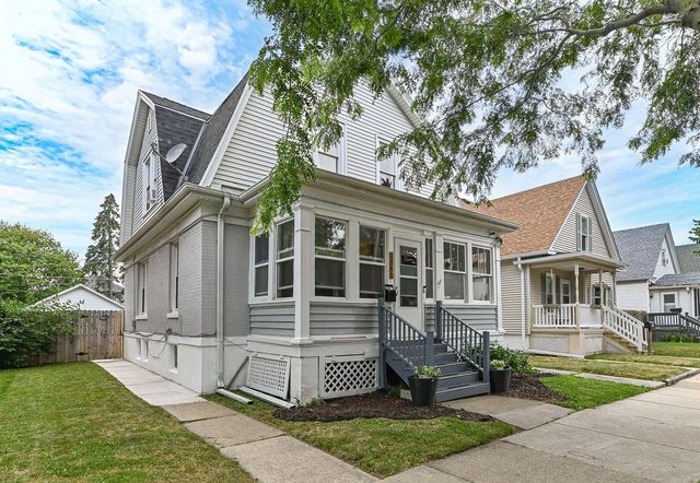 1640 Thurston AVENUE, Racine, WI 53405