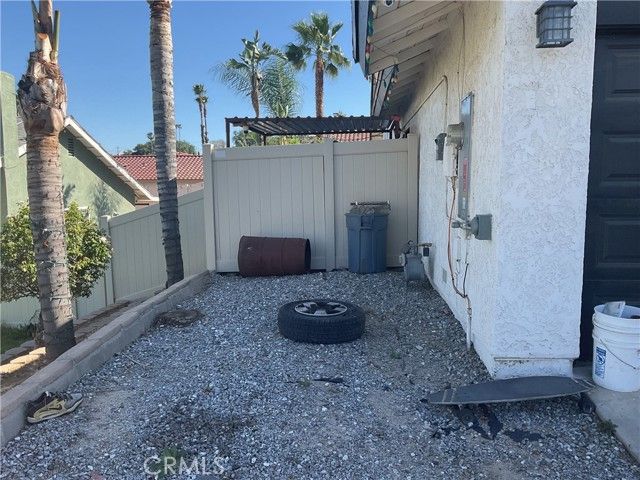 6544 Via Florencia, Jurupa Valley, CA 92509