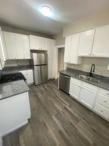 384 E 17th Avenue, Columbus, OH 43201