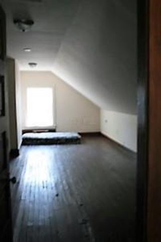 384 E 17th Avenue, Columbus, OH 43201