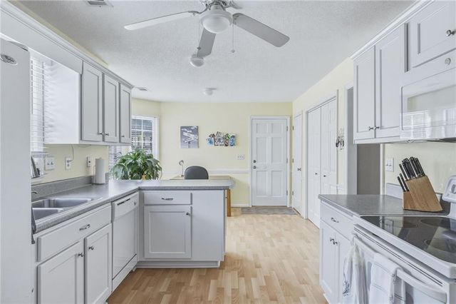 4804 Augustus Court, Woodstock, GA 30188