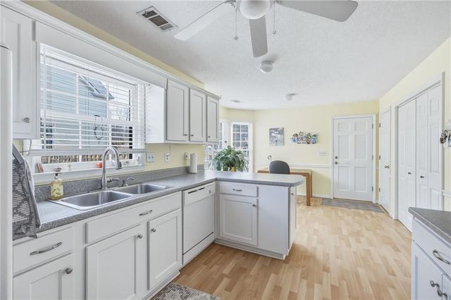 4804 Augustus Court, Woodstock, GA 30188