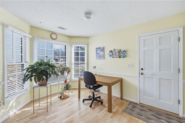 4804 Augustus Court, Woodstock, GA 30188