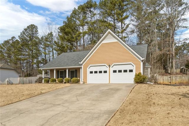 4804 Augustus Court, Woodstock, GA 30188