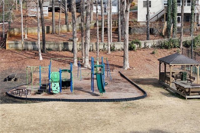 4804 Augustus Court, Woodstock, GA 30188