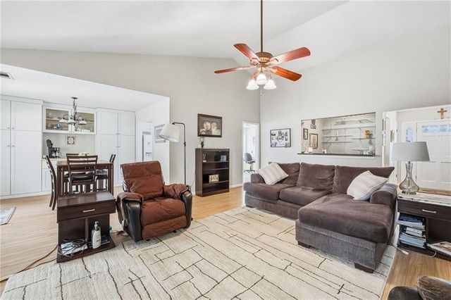 4804 Augustus Court, Woodstock, GA 30188